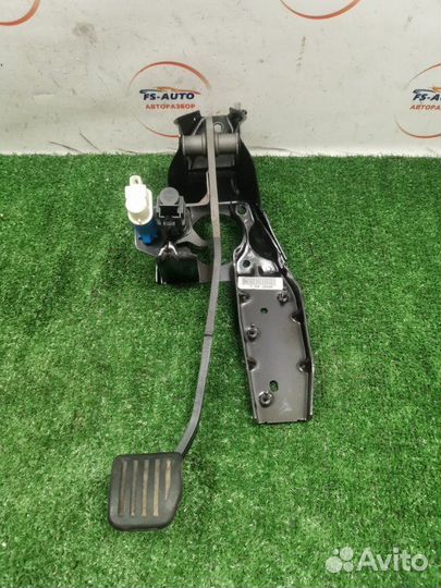 Педаль тормоза Ford Mondeo 4 седан 2.0 aoba 2008