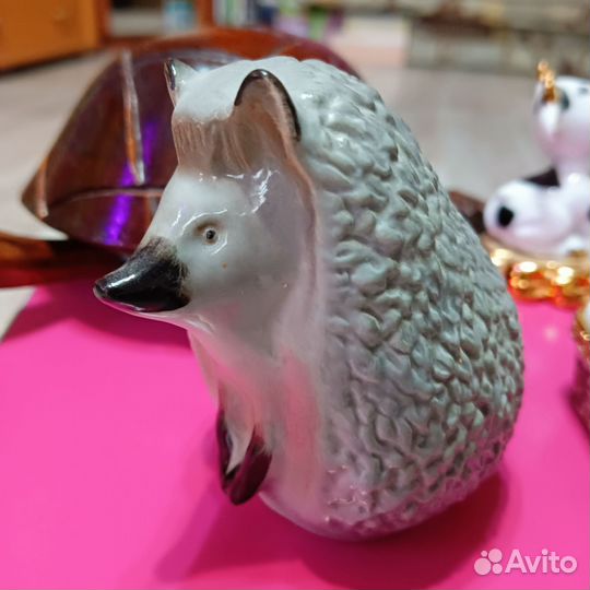 Фигурки, статуэтки