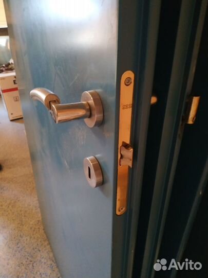 Межкомнатные двери бу 200х80