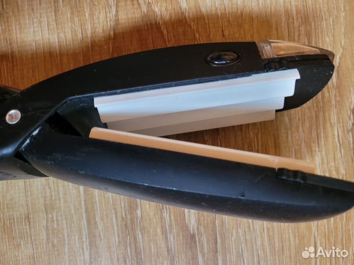 Утюжок для волос профессиональный