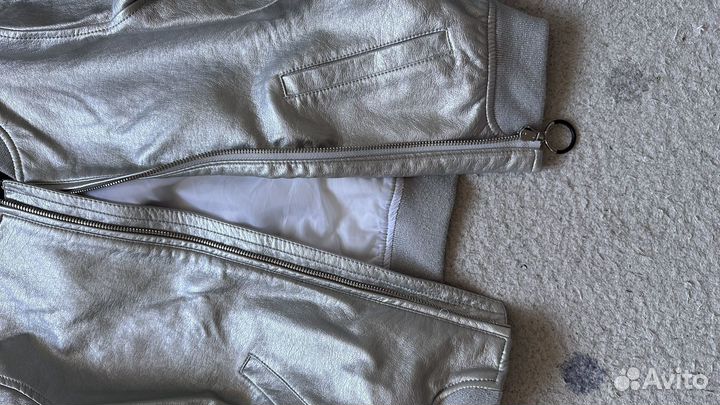 Кожаная куртка для девочки