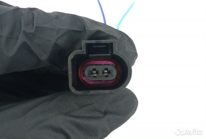 Разъём VW, Audi, Skoda датчик температуры 1J097370