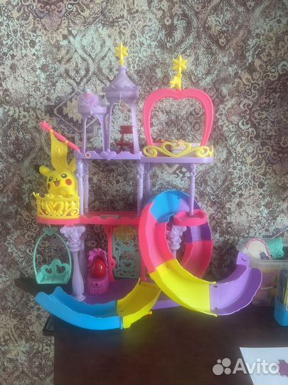 Игрушка Замок