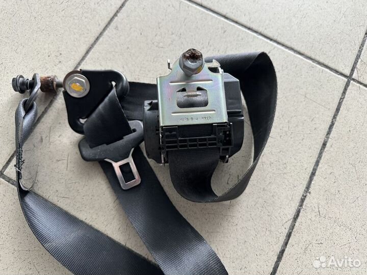 Ремень передний правый/левый Рено Дастер