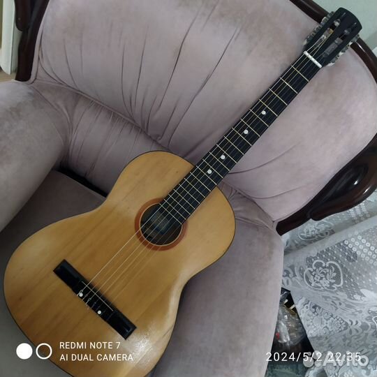 Классическая гитара шестиструнная бу