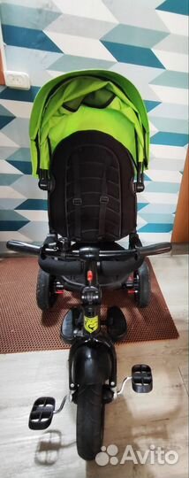 Трехколесный велосипед