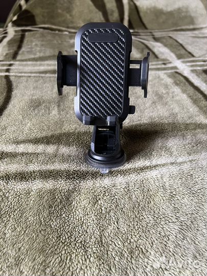 Держатель для телефона в машину