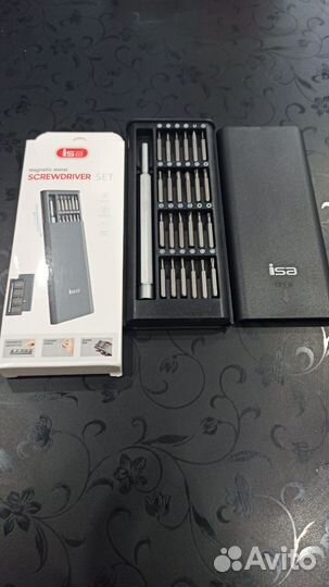 Отвертка металлическая для точных работ в кейсе