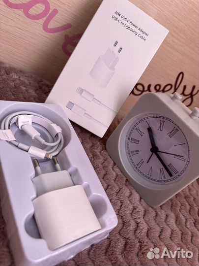 Быстрая зарядка для iPhone 20w