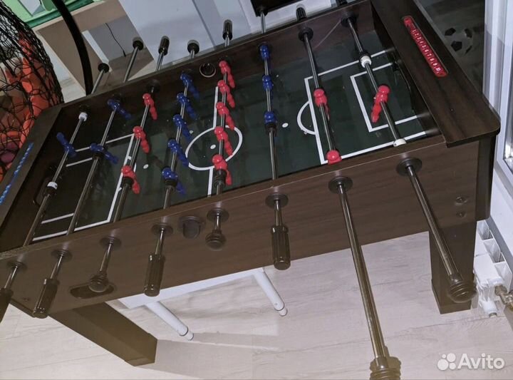 Настольный футбол кикер