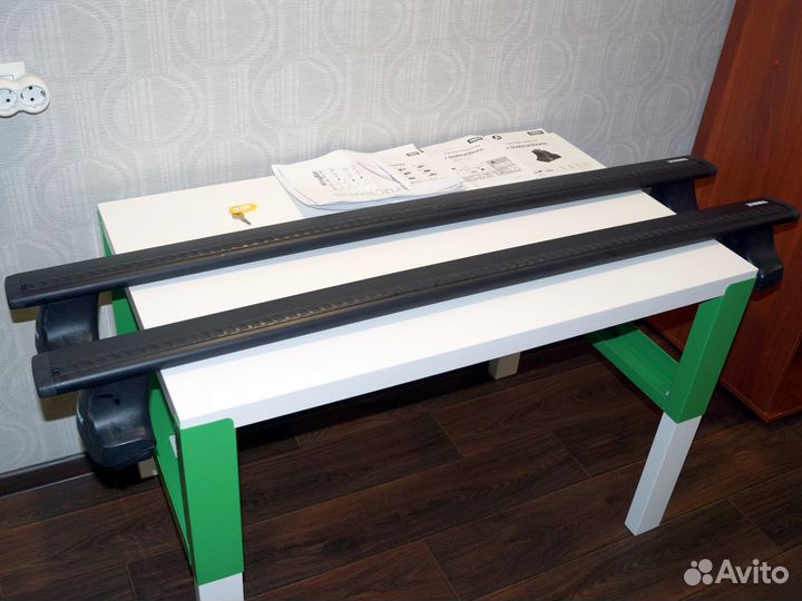 Багажник (дуги) Thule WingBar для Nissan Note