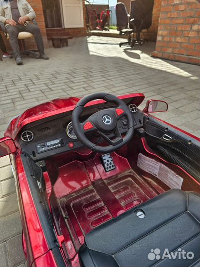 Детский электромобиль