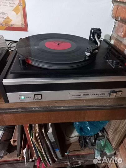 Проигрыватель винила