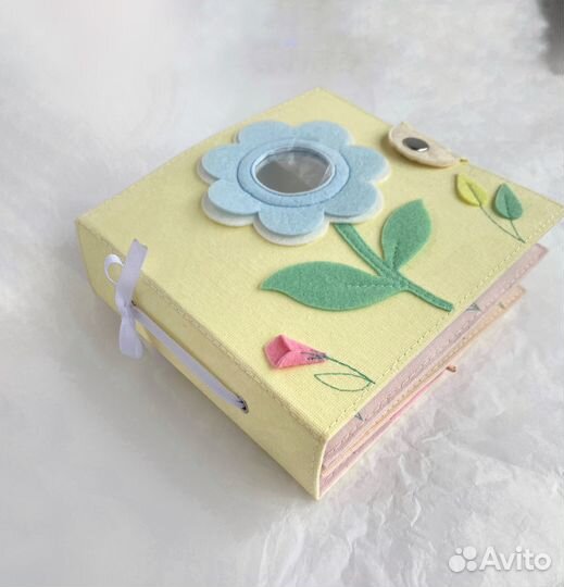 Развивающая тактильная книга из фетра