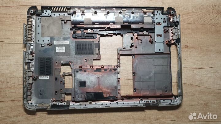 Б/у Нижняя часть корпуса- поддон HP dv6-6000