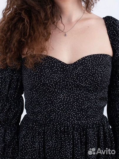 Платте мини в горошек