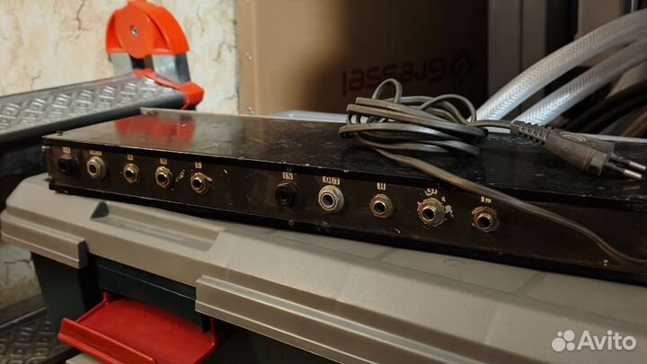 Pioneer CDJ-100S и Pioneer CDJ-200