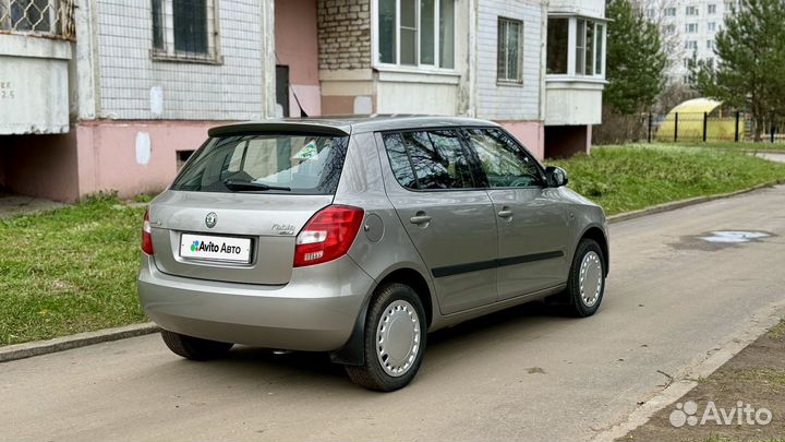 Skoda Fabia 1.4 МТ, 2009, 201 600 км