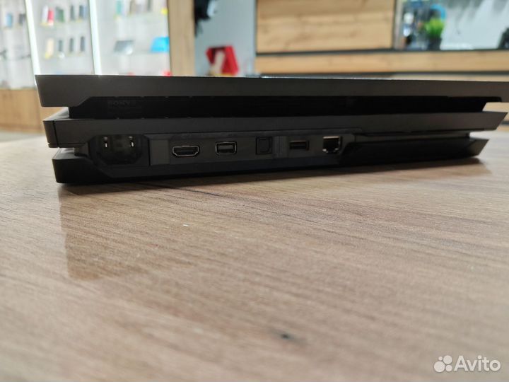 Игровая приставка Sony PlayStation 4 Pro 1000 гб H