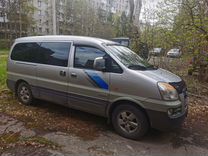 Hyundai H-1 2.5 AT, 2006, 225 095 км, с пробегом, цена 500 000 руб.