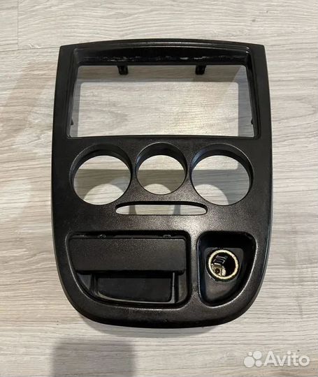 Рамка магнитолы Kia Rio 1 дорест