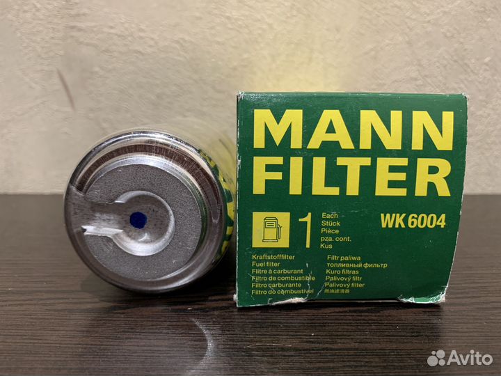 Фильтр топливный бензин Mann для Volvo 32242190