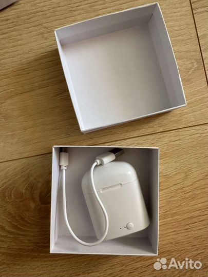 Беспроводные наушники i7 tws новые с кейсом