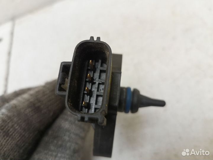 Датчик давления топлива