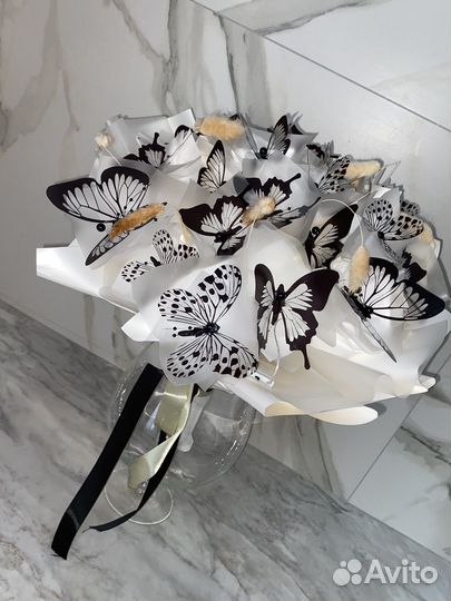 Букеты из бабочек ночник