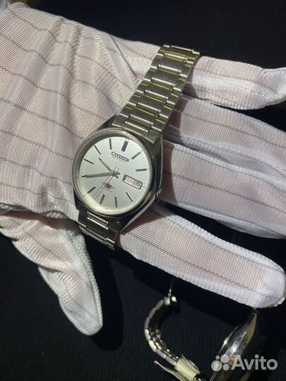 Часы citizen