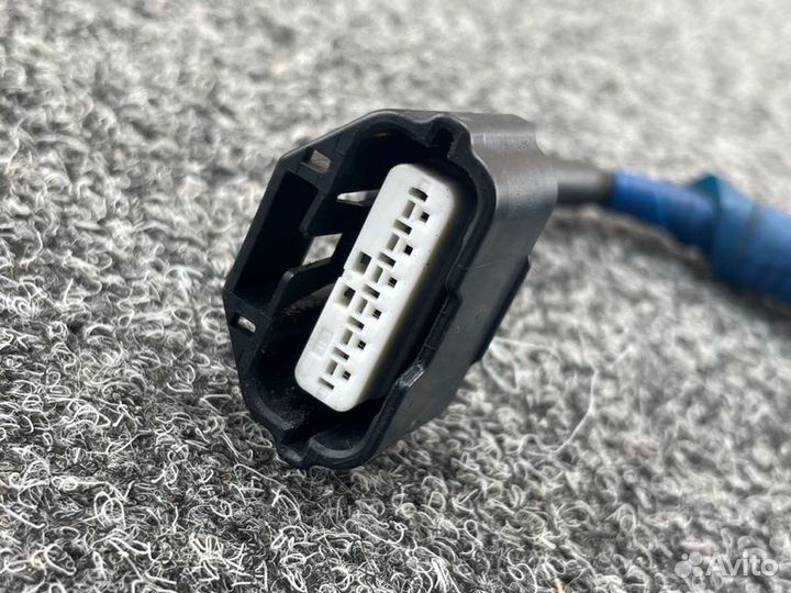 Камера переднего вида Infiniti Q50 V37