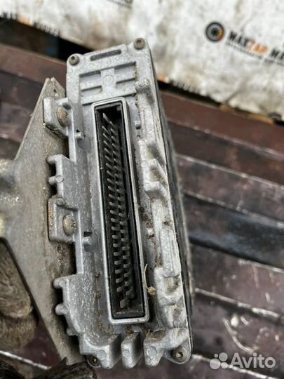 Блок управления двигателем Vw Passat B3 1988