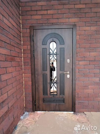 Установка мет входных дверей