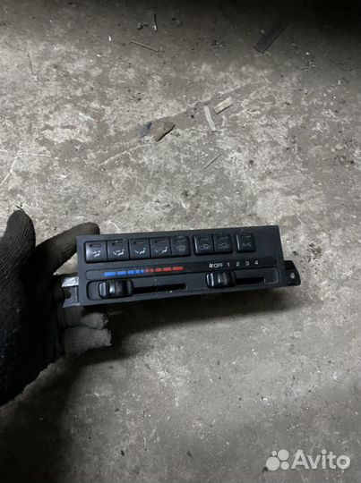 Блок управления печкой mazda 323 f BA