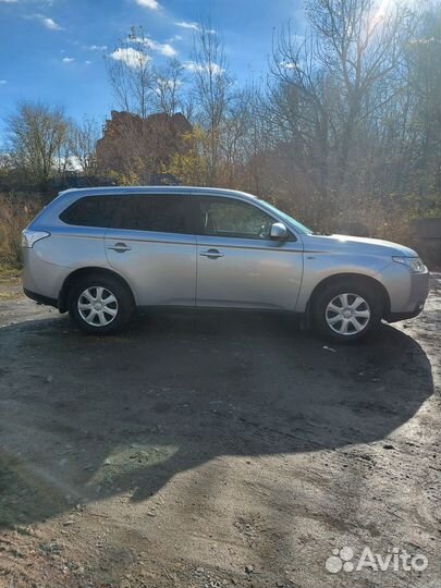 Mitsubishi Outlander 2.0 CVT, 2012, 146 000 км