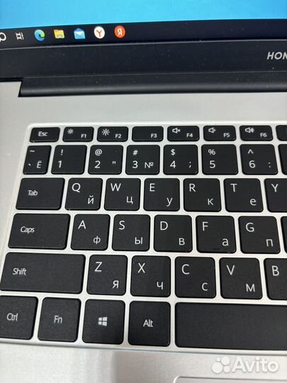 Ноутбук Honor magicbook 15