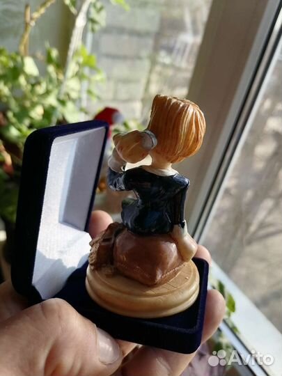 Статуэтка Денежная Бизнесс Леди Прикольная Фигура