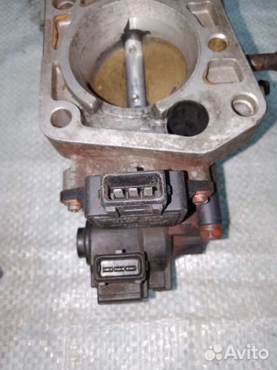 Дроссельная заслонка Kia Klarus 2