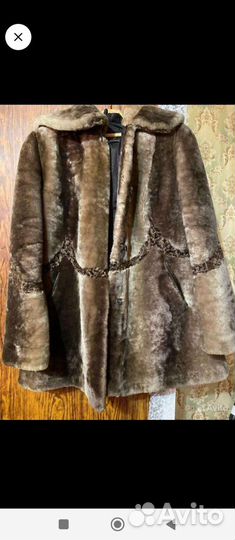 Шуба мутоновая с капюшоном