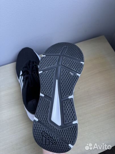 Кроссовки Adidas