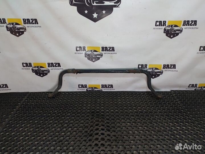 Стабилизатор передний