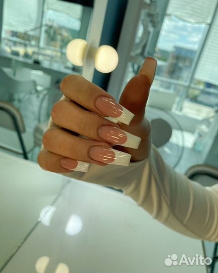 Наращивание ногтей, укрепление гелем