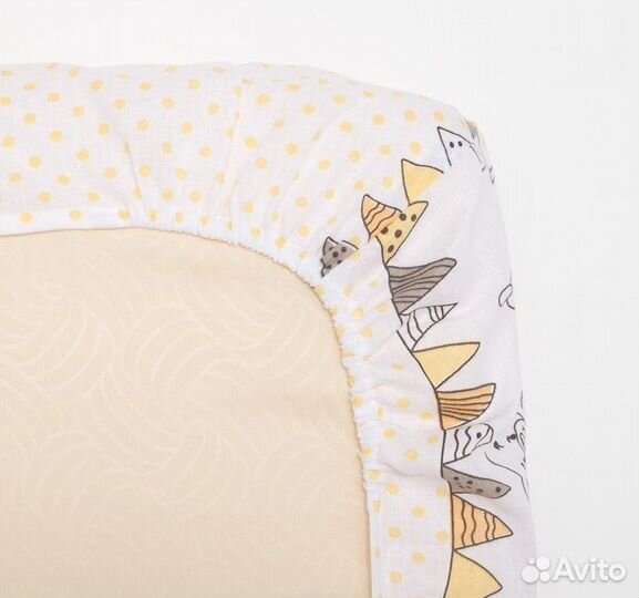 Набор в детскую кроватку: бортики и постель