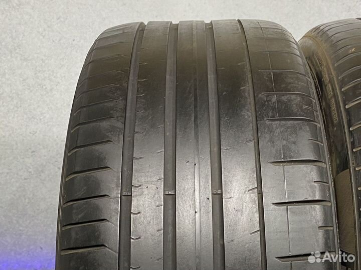 Pirelli P Zero PZ4 285/40 R20 104Y