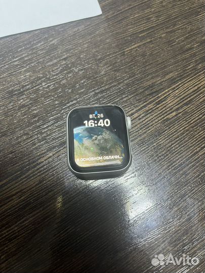 Часы apple watch 4 40 mm nike