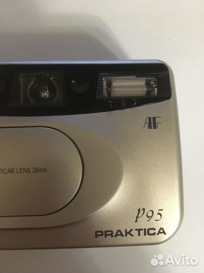 Пленочный фотоаппарат praktica P95