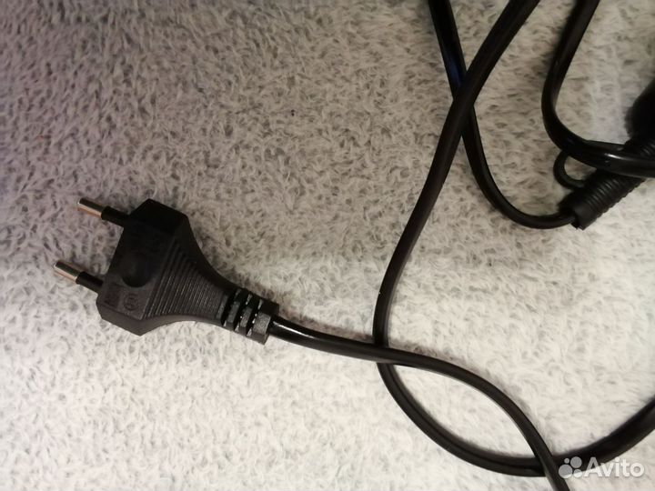 Плойка-щипцы для укладки волос новая