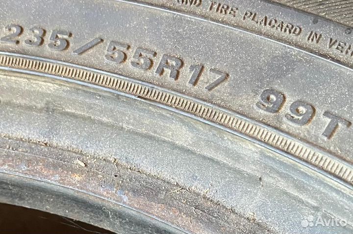 Шины зима dunlop 235/55