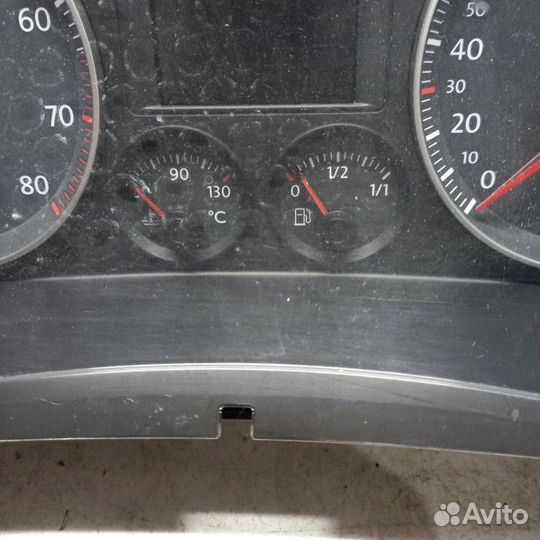 Щиток приборов Volkswagen Golf 5 универсал caxa