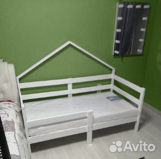 Кроватка Терем Инк из массива детская с бортиком
